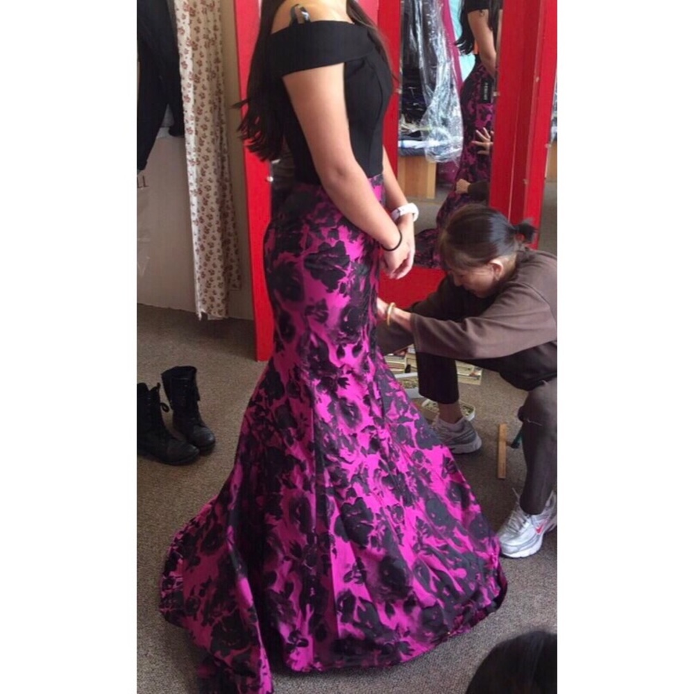 Sherri Hill Prom Dress